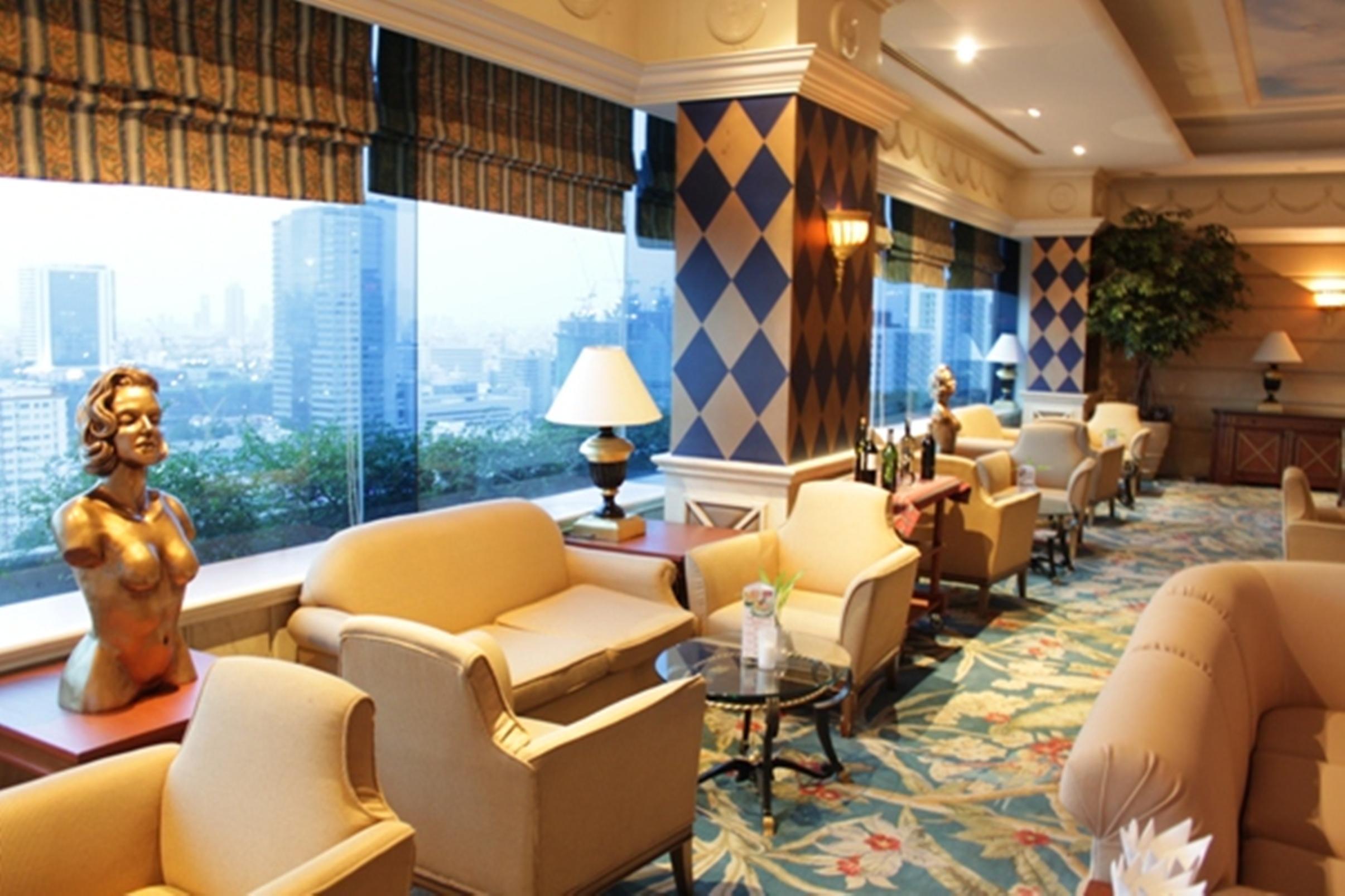 Golden Tulip Sovereign Hotel Bangkok Extérieur photo