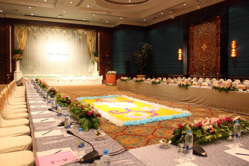 Golden Tulip Sovereign Hotel Bangkok Extérieur photo
