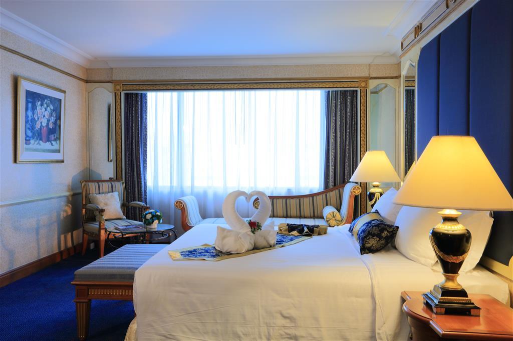 Golden Tulip Sovereign Hotel Bangkok Chambre photo
